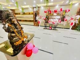 Hotel Kashish Crown Building Exterior Unnao
